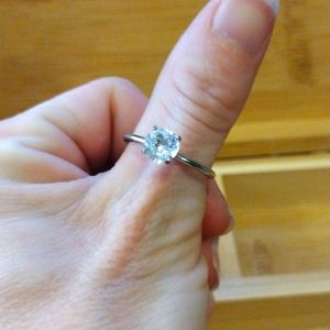 Brand new diamond ring